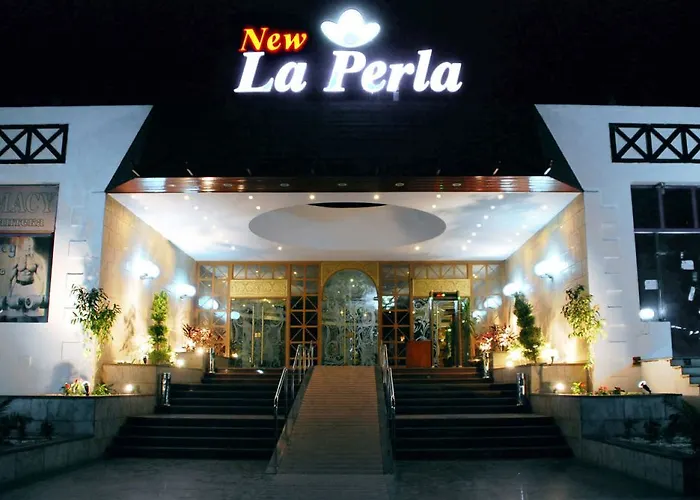 Üdülőközpont La Perla 3*